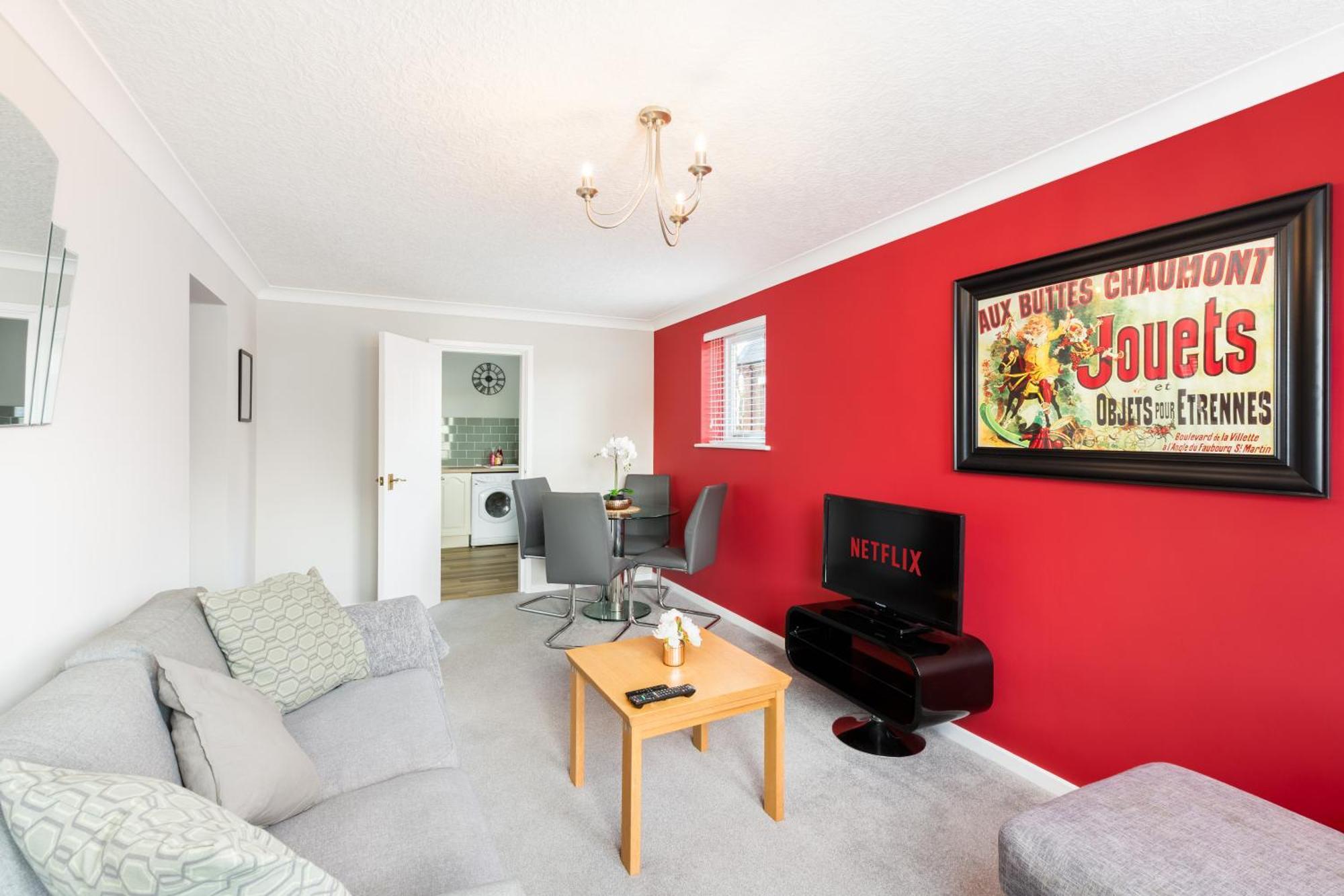 Newly Renovated, Chestnut Court, 2-Bedroom Apts, Private Parking, Fast Wi-Fi Royal Royal Leamington Spa Zimmer foto