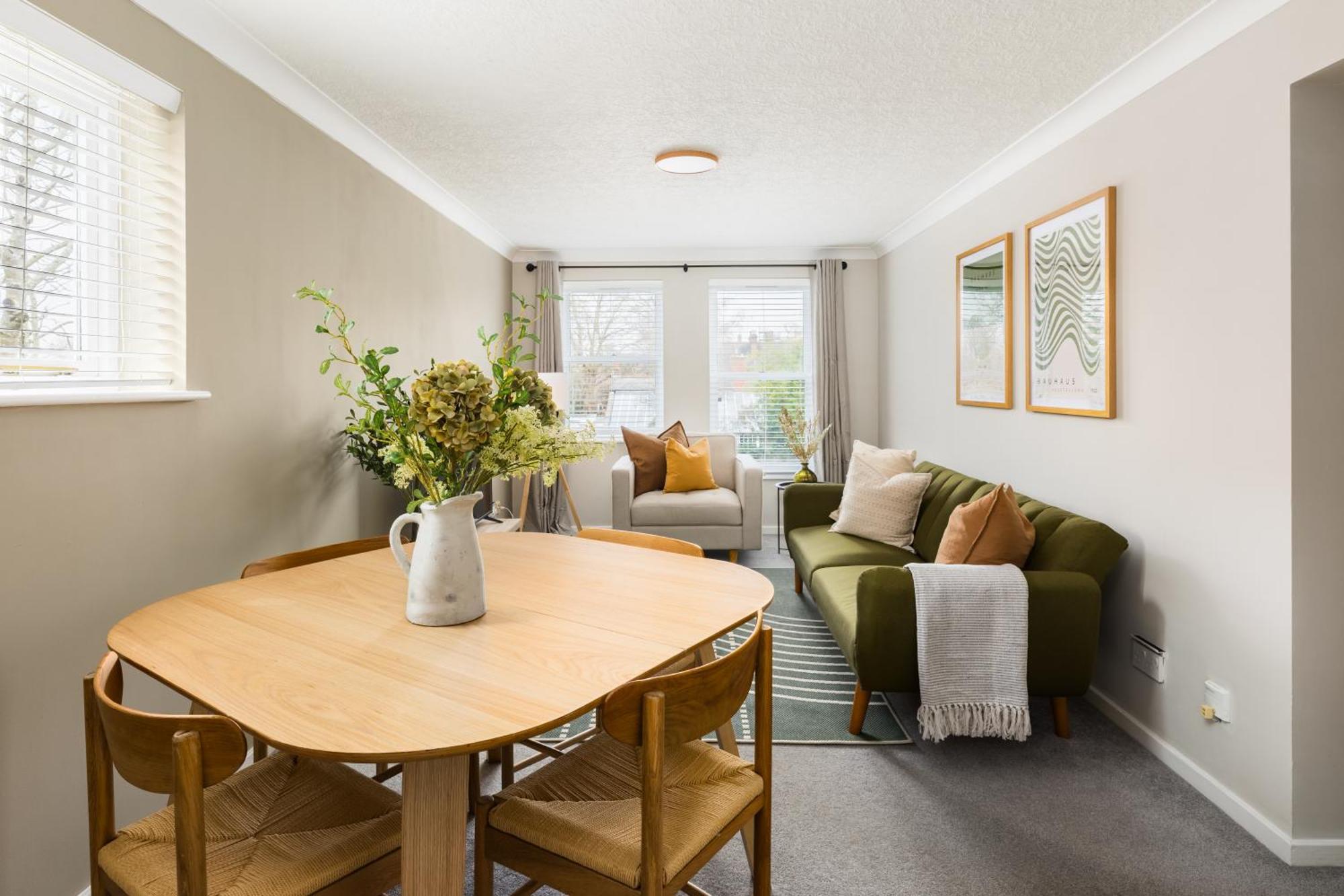 Modern 2-Bedroom Apartments With Free Parking In Royal Leamington Spa Exterior foto