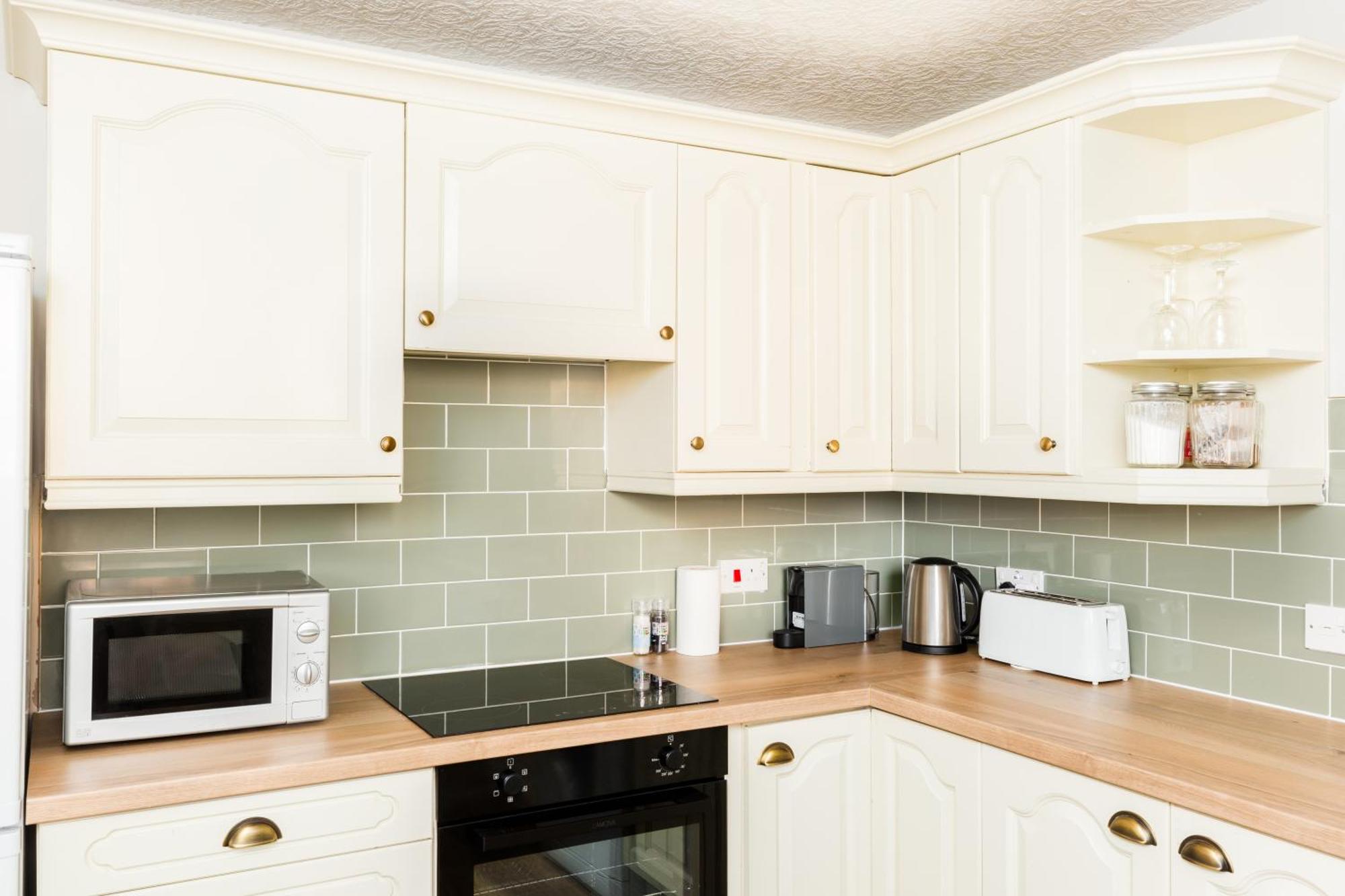 Modern 2-Bedroom Apartments With Free Parking In Royal Leamington Spa Exterior foto