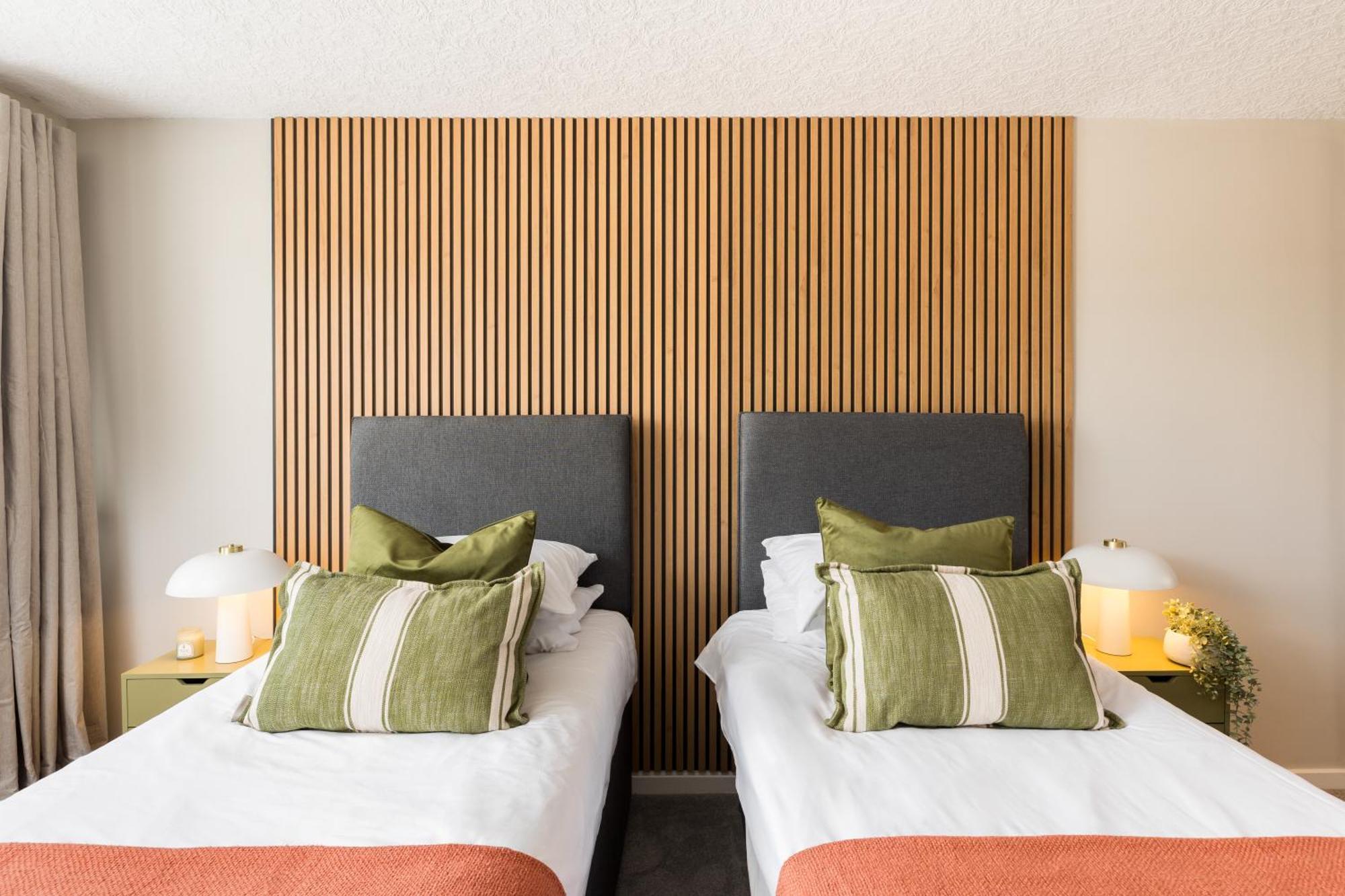 Modern 2-Bedroom Apartments With Free Parking In Royal Leamington Spa Exterior foto