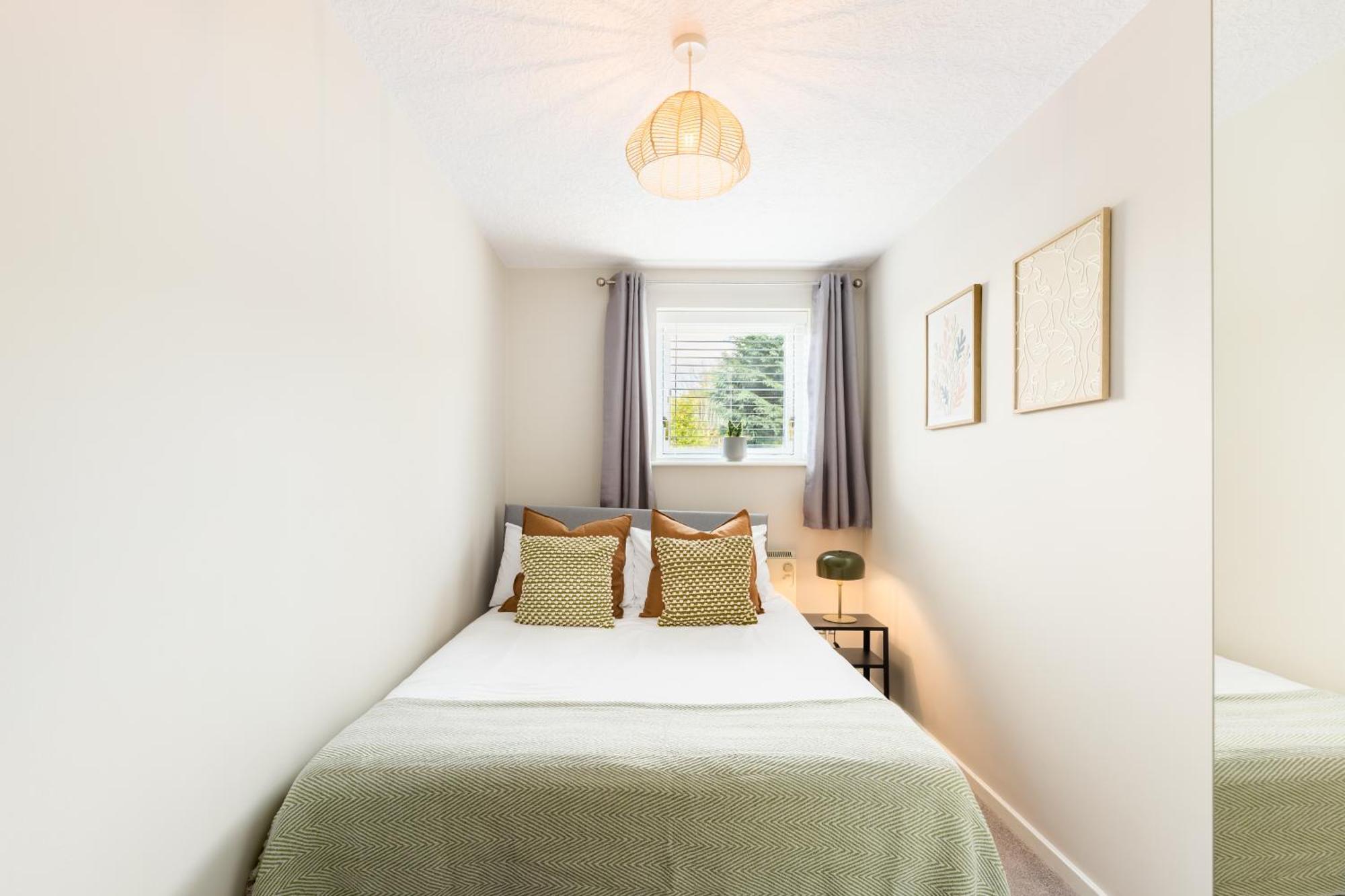 Modern 2-Bedroom Apartments With Free Parking In Royal Leamington Spa Exterior foto